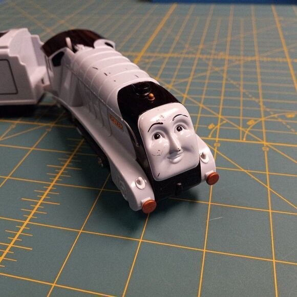 TOMY Train Spencer and Tender w/ (4) pieces  Straight Track Battery Operated - Picture 3 of 6